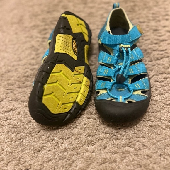 Keen Newport H2 Waterproof Shoes Big Kids Size 3 US Aqua Blue Neon Green Sandals - Picture 3 of 8